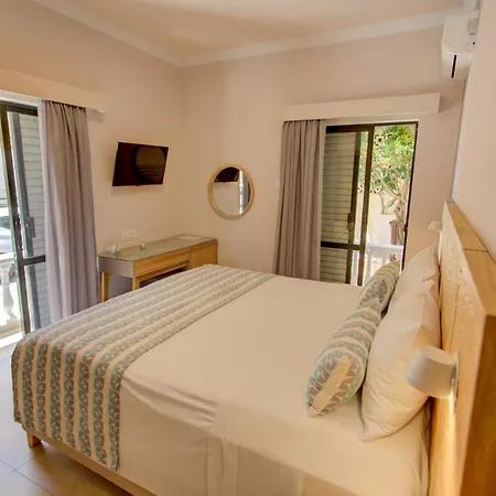 Maria Hotel